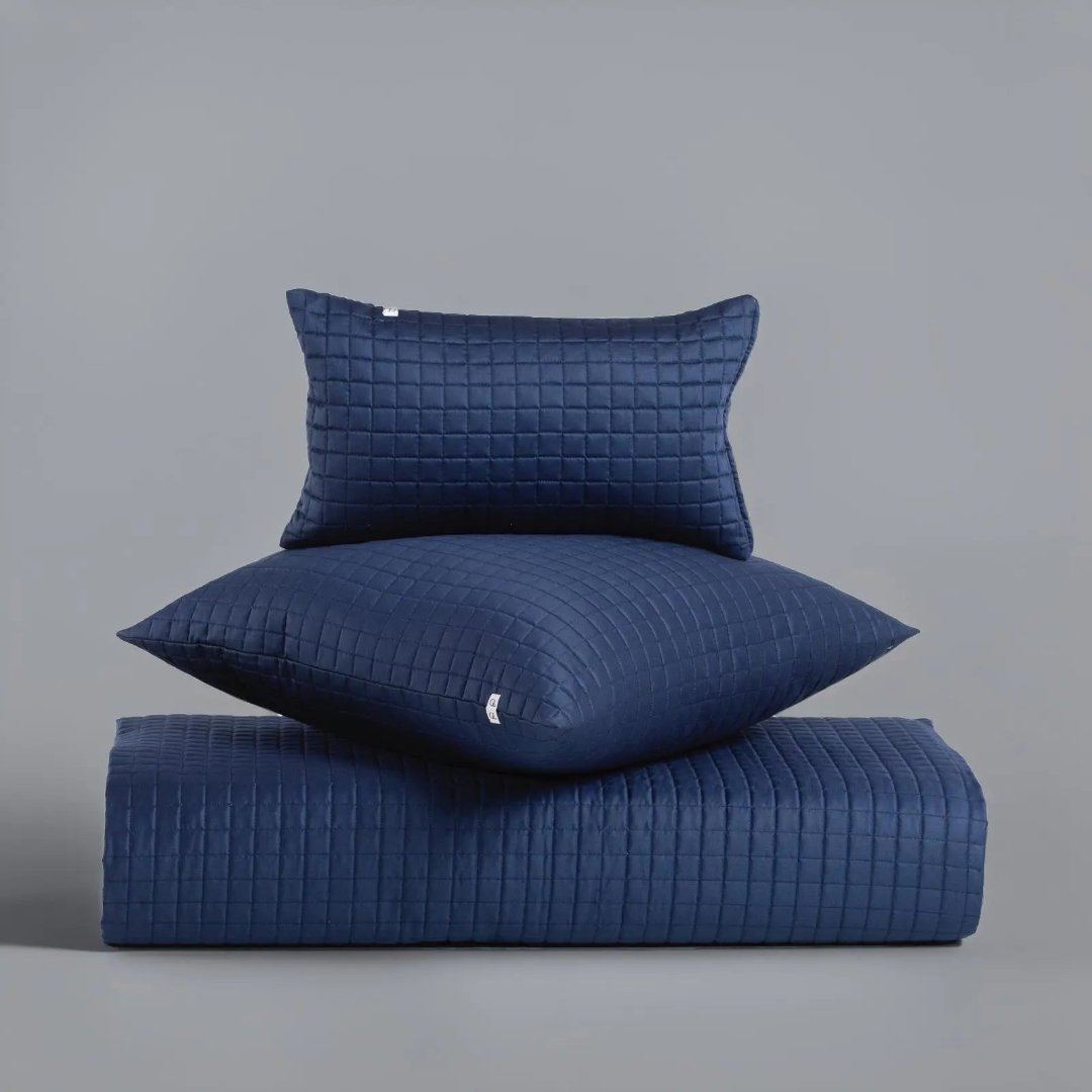 cuscino d’arredo trapunta blue navy
